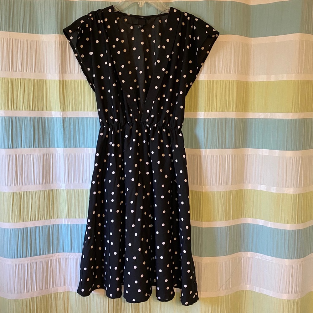 H&M Dress Vintage Style Polka Dot Deep V Neck Sz 2